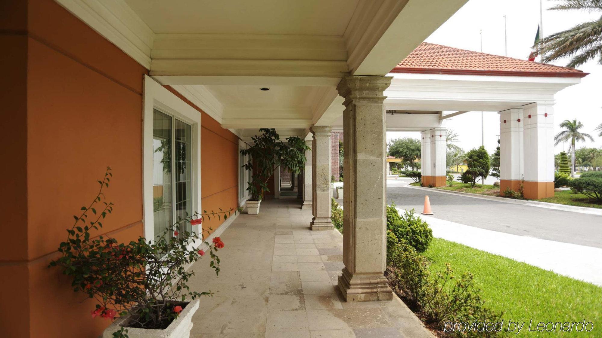 Holiday Inn Matamoros Exterior photo